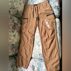 🤎 Aéropostale Cargo Pants 🤎